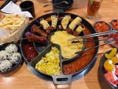 芝士排骨女孩双人锅-肥肥虾庄·金牌油焖大虾(杨园滨江时代walk店)