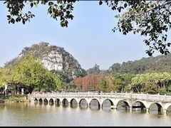 -星湖旅游景区七星岩