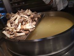 -鲜货俚鲜火锅(青果路店)