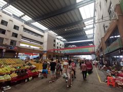 -三亚新鸿港水果一级批发市场