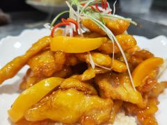 -俭寨大盘鸡·手抓肉·烧烤新疆菜(乌苏路店)