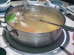 -左庭右院鲜牛肉火锅(浦江欢乐颂店)