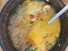 石锅龙虾泡饭-钳小柒·小龙虾蓝龙王烧烤夜宵(长寿路店)