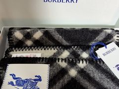 -BURBERRY(上海港汇恒隆广场店)