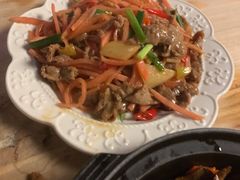 酸萝卜牦牛肉-缘生态云南菜·野生菌庭院餐厅(华侨城店)