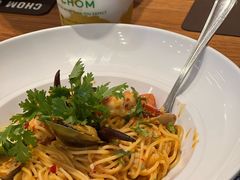 -Chom Cafe and Restaurant