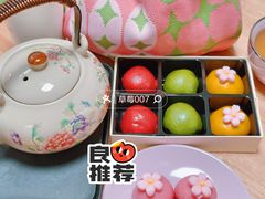 -泓历皇朝酒店(东亭店)