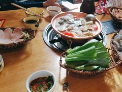 -阿婆情腊排骨火锅(金虹路店)
