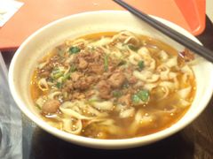 -顺溜·手工刀削面·黑金店(铜锣湾店)