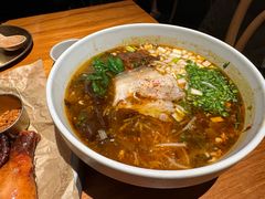 -SHAN山(前滩太古里店)