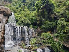 -古龙峡云天玻霸