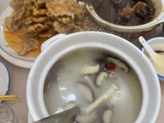 -老码头黑皮肘子锅包肉(文政街店)