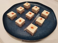 -品海楼·大连海胆锅贴馆(东港店)