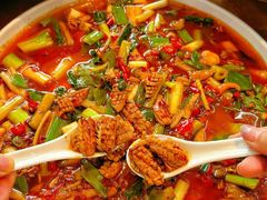 -佬缸炮江湖川菜(玉林店)