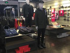 -NIKE KICKS LOUNGE体验店(北京新中关店)