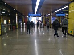 -南京西路(地铁站)