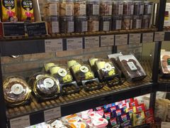 面包甜点陈列柜-多乐之日(和平伊势丹店)