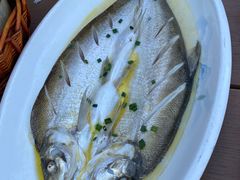 -品鲜村农家菜·阳澄湖大闸蟹(总店)