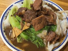 牛腩蒸陈村粉-珍珍小食店(西华路店)