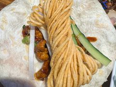 -魏铭鱼头捞饭(晋阳路店)