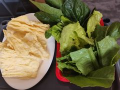 -濠轩阁特色生蚝火锅(水湾路店)