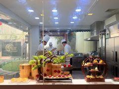 -鹿鸣酒家(越秀店)