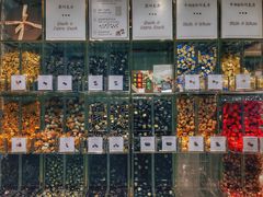 -VENCHI 闻绮(北京国贸商城店)