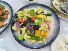 -一口猪海鲜浑锅·东北家常菜