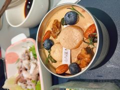 -山与蓝·轻糖鲜果蛋糕(勒泰店)