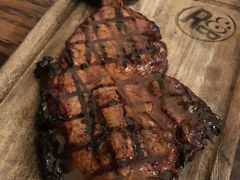 -Ribs & Burgers The Rocks