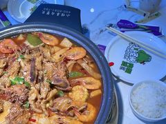 -徐记小怪兽肉蟹煲店(哈西万达金街店)
