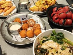-W COLLECTIVE  DESSERT SHOP