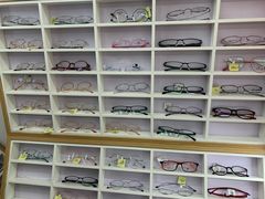 -李医生眼镜工作室