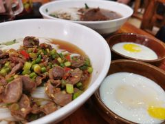 酸辣鸡杂粉-肆姐面粉馆(坡子街店)