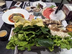 -红鼎豆捞·非遗鲍皇汤火锅(宝丰路店)