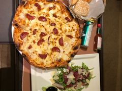 -广州花都皇冠假日酒店