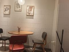 -必胜客(WOW昙华林店)