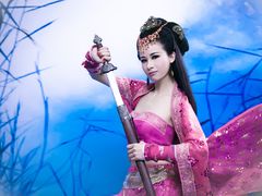 -九月鹰飞汉服摄影工作室