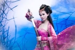 -九月鹰飞汉服摄影工作室