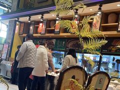 -黄泥岗·地道湖北菜(奥特莱斯店)