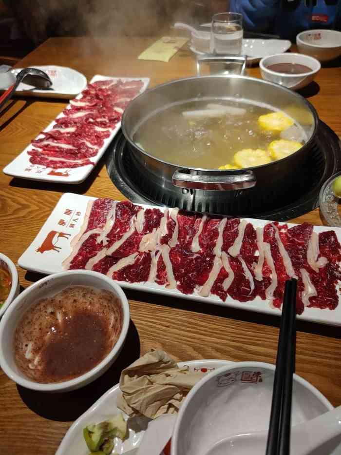 陈记顺河鲜牛肉火锅(江北协信中心店)-"抽中霸王餐去吃的,首先位置