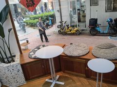 -Line 咖啡(石厦花园店)