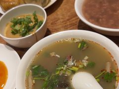 -清真吴记门钉肉饼·喜多利