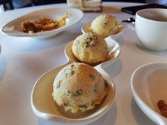 雪山酥皮肉松包-富力丽思卡尔顿酒店·丽轩中餐厅