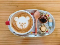 小熊拿铁-春风十里咖啡馆