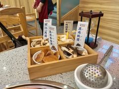 -阿婆情腊排骨火锅(金虹路店)