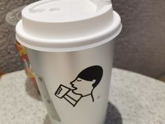 -喜茶(北京华贸购物中心店)