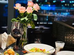 -MONICH牛排融合餐厅(和义大道购物中心店)