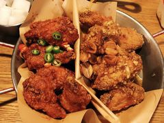 炸鸡翅一半一半-富乐满韩国正宗炸鸡韩国料理(虹泉路店)