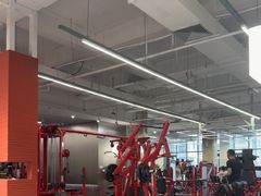 -极客游泳健身(王府井店)